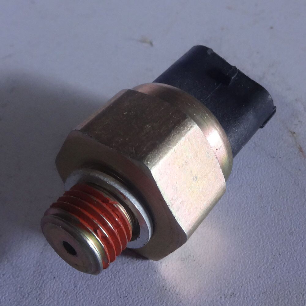 DEUTZ TCD4L2013 2V PRESSURE-SENSOR 04215774 – Engine Supply Inc